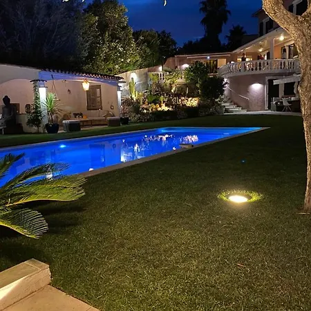 Villa La Dolce 11 Sleeps Pool & Landscaped Garden