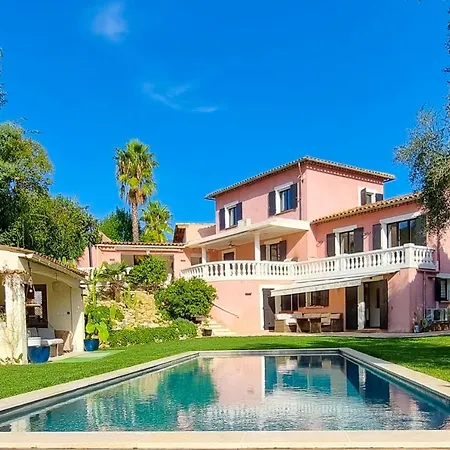 La Dolce 11 Sleeps Pool & Landscaped Garden *